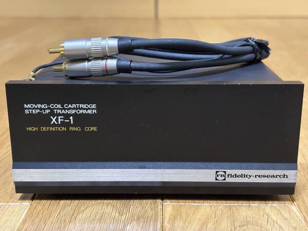 即決/送無 Fidelity Research フィデリティリサーチ XF-1 Type/L 独創=ドーナツ型トロイダル 従来比=コア4倍 音質追求=昇圧に注力 鋼鉄/2重