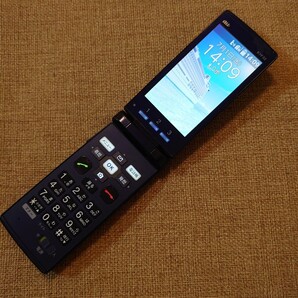 KYF32 au ブルー