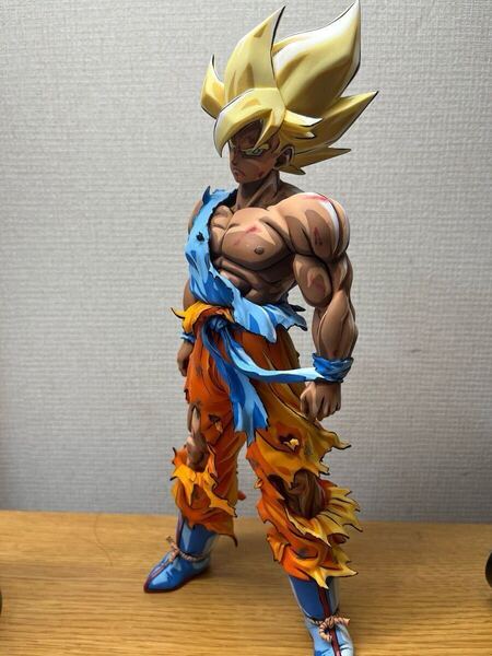 ドラゴンボールフィギュア 伝説の超サイヤ人 孫悟空 リペイント フィギュア 2D 二次元彩色 漫画色