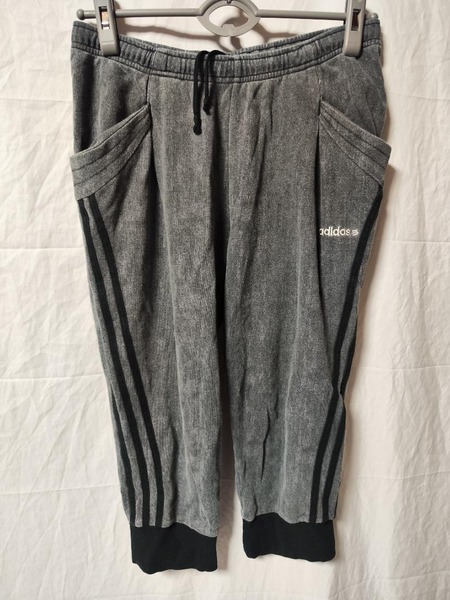 adidas ハーフパンツ 7分丈 ヴィンテージ加工 グレー レディース M