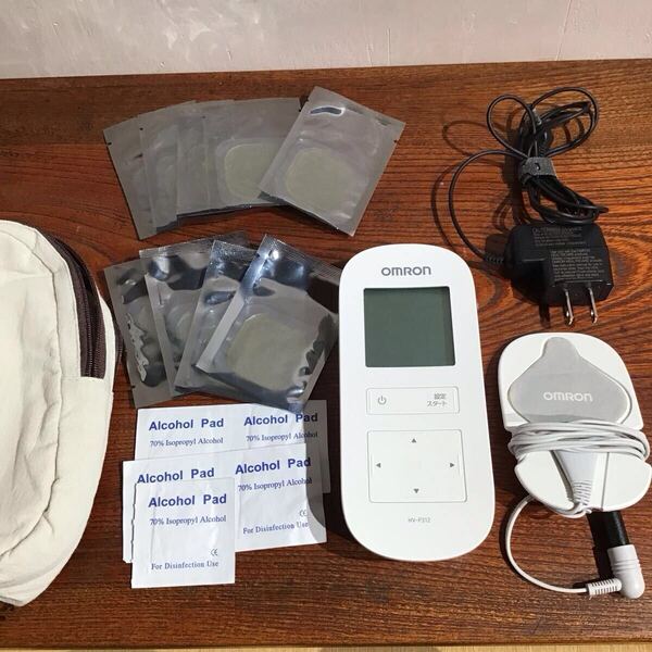 オムロン 温熱低周波治療器 HV-F312