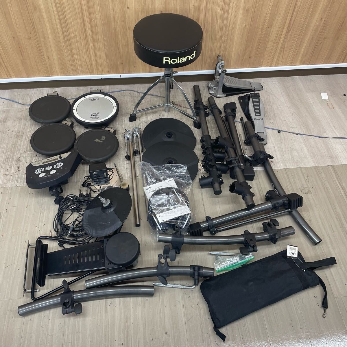 Yahoo!オークション -「roland td-6」(電子ドラム) (ドラム)の