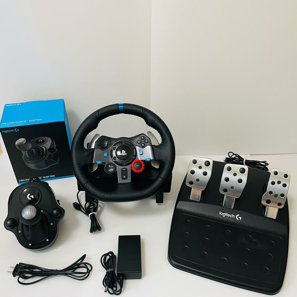 中古】G29用 ドライビングフォースシフター 【PS4