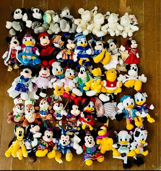 ディズニーランド・ディズニーシーミッキー・ミニー・プルート他ぬいば47体
