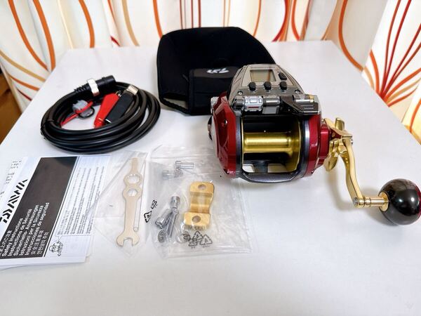 新品未使用 ダイワ(DAIWA) 電動リール シーボーグ 800MJ (右ハンドル) 定価176000円 日本製 MADE IN JAPAN