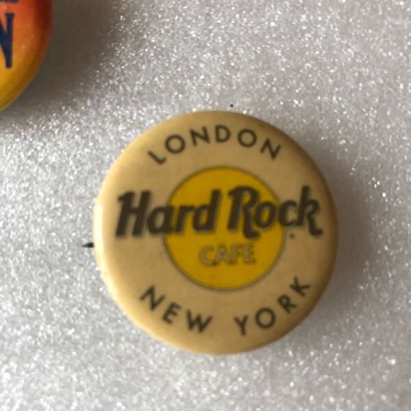 缶バッジ hard rock Caf 当時物 ハードロックカフェ