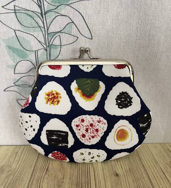 がま口 ポーチ/ 財布 / 小物入れ / ハンドメイド /おにぎり・ネイビー6