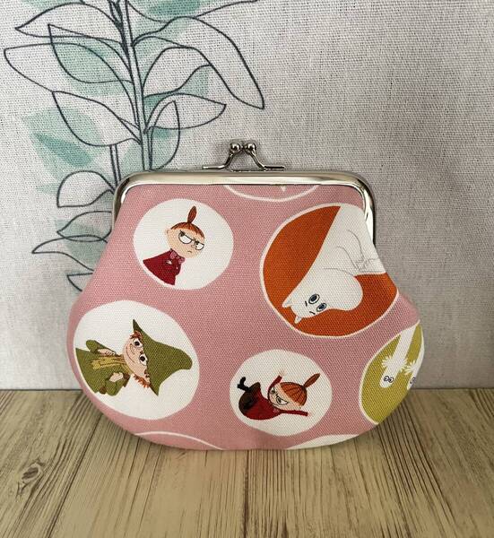 クローバー様ご予約品★がま口 / ポーチ/ 財布 / 小物入れ / ハンドメイド ☆ ムーミンピンク・129