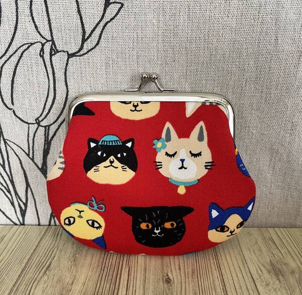 がま口・ ポーチ / 財布 / 小物入れ / ハンドメイド / 猫フェイス赤・13