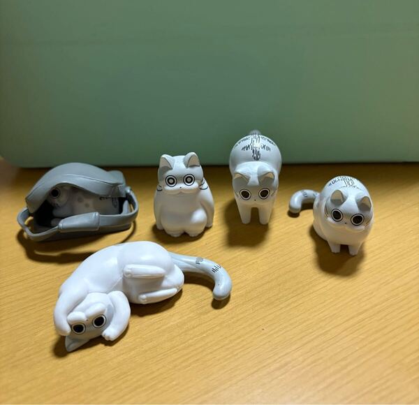 ★「夜は猫といっしょ キュルガがいっぱいカプセルコレクションフィギュア」全5種セット 猫 ガチャ★