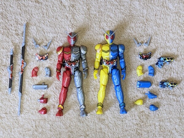 【即決・組立済セット・送料無料】 双動 仮面ライダーW ヒートメタル ルナトリガー プレミアムバンダイ限定 装動 食玩 フィギュア