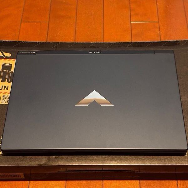 美品 Victus by HP 15 ゲーミングPC RTX4050