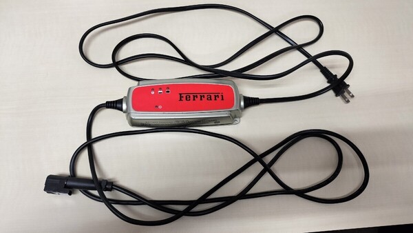 フェラーリ Ferrari 純正 バッテリー 充電器 260124JP