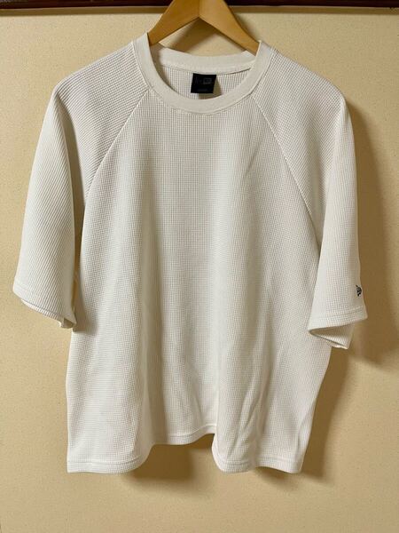 NEW ERA ニューエラ 半袖 ワッフル Tシャツ オーバーサイズド BLACK LABEL SS23 オフホワイト Mサイズ Tシャツ 半袖Tシャツ カットソー