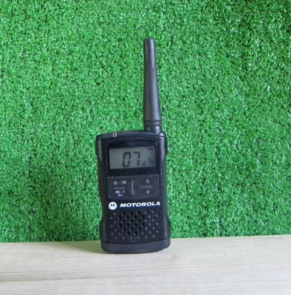 MOTOROLA CL08 特定小電力携帯無線機 47CH 乾電池仕様 g10a7