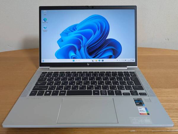 新品同様! 軽量!HP EliteBook 830 G8 Core i5 1135G7/メモリ 16GB/SSD 512GB/Win11Pro