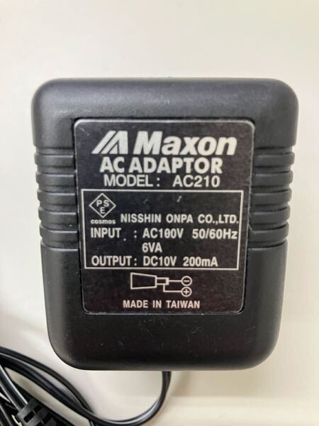 【 即決 】Maxon AC210 マクソン 純正 センターマイナス DC 10V 200mA ピン無し ACアダプタ- 送料込 匿名配送