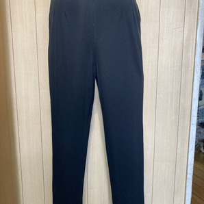日本製!レディース ミセス向き 伸縮パンツ(左横ファスナー)(税込み7,480円)6,800円の商品。 ★キャリー品でのお値打ち出品です!