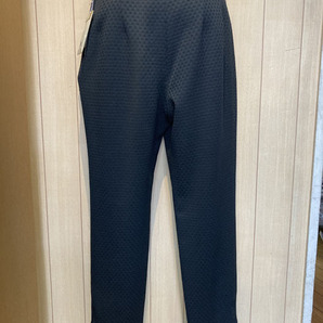 日本製レディースファッション ミセス向き織り柄入り(格子)パンツ(左横ファスナー・裾ファスナー)★キャリー品でのお値打ち出品です!