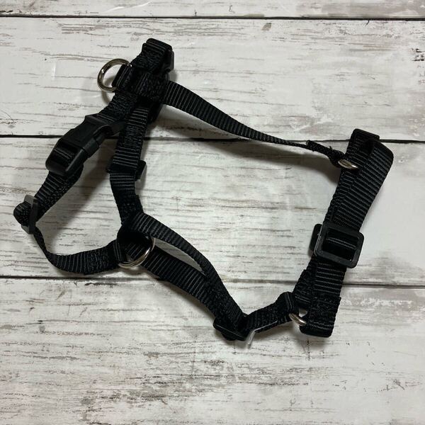 【送料無料】新品 未使用 XS ハーネス 犬 ペット ペット用品 散歩 リード 小型犬 首輪 胴輪 黒 ブラック