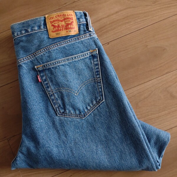 Levi's 560ジーンズ/デニムパンツ/COMFORT FIT/古着/実寸W36L30【L4562】