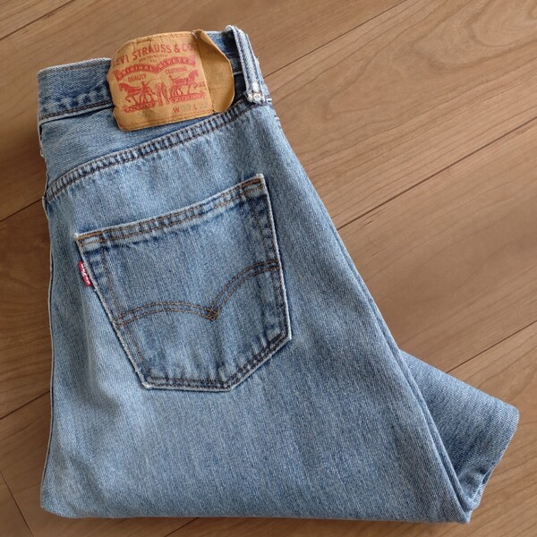 Levi's 501ジーンズ/STRAIGHT/16年製/古着/実寸W30L31【L4617】