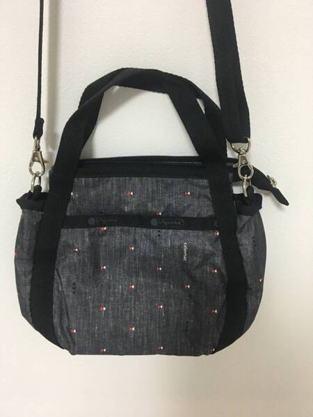 ショルダーバッグ レスポートサック(LeSportsac) 柄の種類(キスキス)