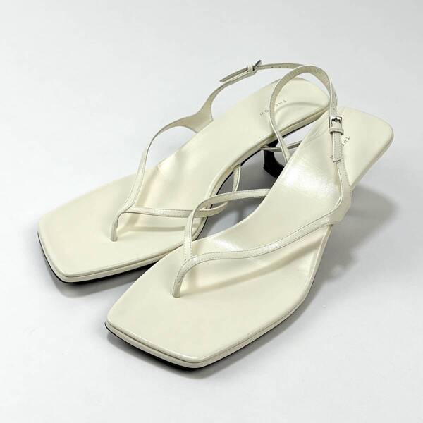 極美品 THE ROW ザ・ロウ CONSTANCE SANDAL コンスタンスサンダル F1196 L35 38.5 ストラップ トング スクエアトゥ シューズ SSM5187