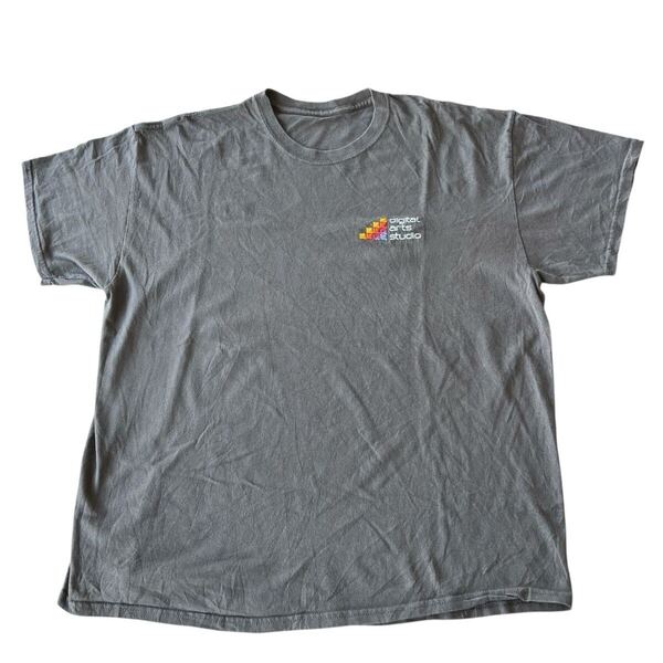 XL DIGITAL ARTS STUDIO Tシャツ 大きいサイズ オフィシャル 半袖 夏服 春服 トップス アメリカ古着ワンポイント 刺繍ロゴ