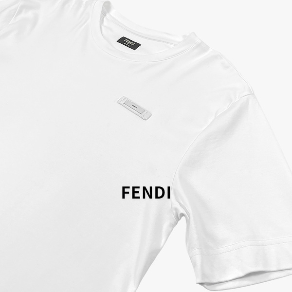 【美品】FENDI フェンディ / 23FW / ロゴ 半袖 クールネック Tシャツ / コットン / 白 / FY0936 AQJE / メンズ トップス