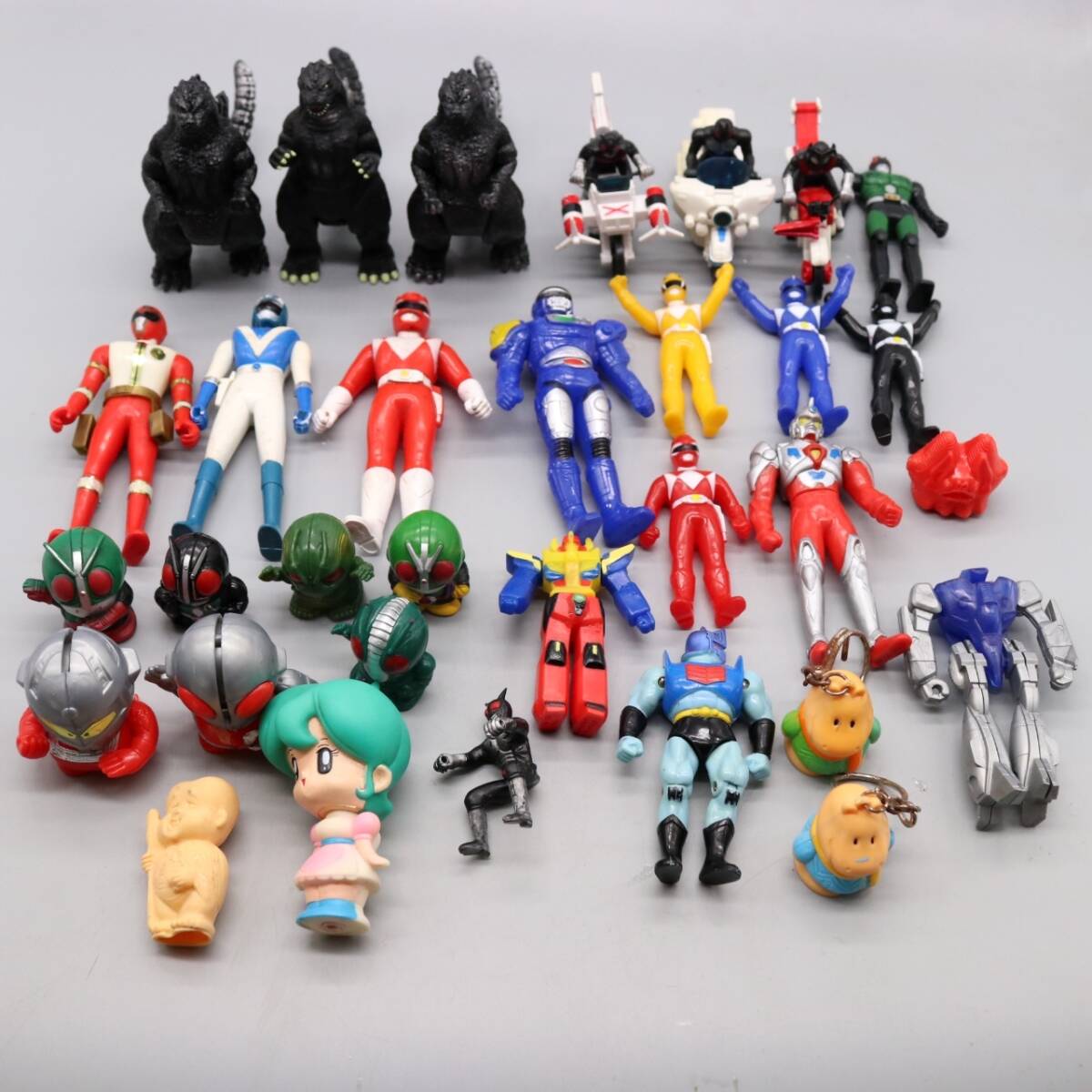 スーパー戦隊 ソフビ フィギュア まとめ売り - メルカリ