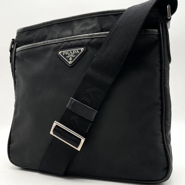 現行近 プラダ ショルダーバッグ ナイロン 三角ロゴ VA0797 黒 PRADA カメラ ブラック トライアングル サフィアーノ レザー