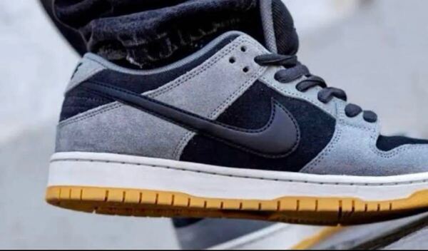 即決27.5cm Nike SB Dunk Low Pro Black Smoke Grey 新品正規 HF3063-001
