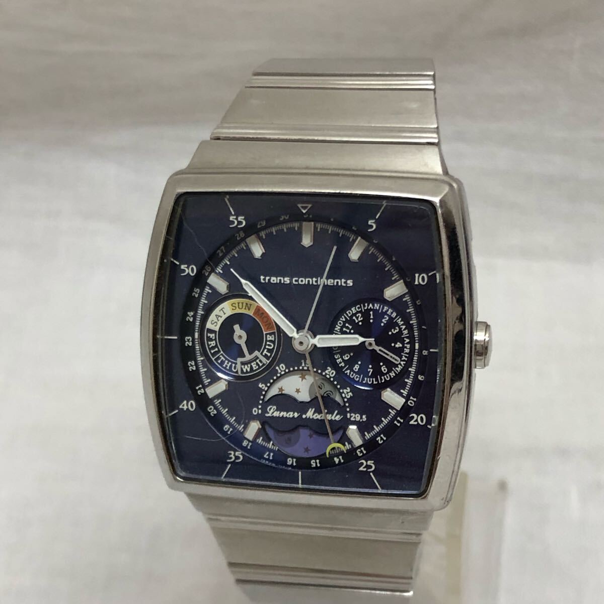 TRANS CONTINENTS　機械式自動巻き　メンズ腕時計　稼働良好　美品 taq-8802-07.jpg