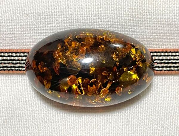 NO.329 帯留め 琥珀風 リメイク品(帯留 帯飾り 和装小物)ハンドメイド品