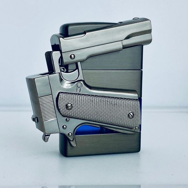 喫煙具喫煙グッズzippoライター同型立体厚重型折りたたみ式銃型ガスライタープリント式 グレー色 新品未使用