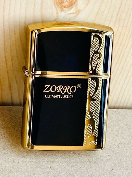 喫煙具喫煙グッズ新品zippoジッボ型オイルライターZORROゾロオイルライター金メッキブラック 新品未使用 未開封品発送