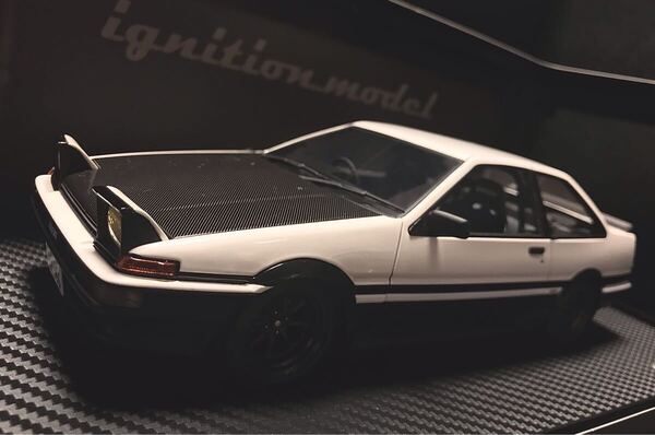 送料無料☆ ignition model製 1/18 トレノ 2Door(IG0551) アニメ イニシャルDの乾信司風 モディファイ CUSTOM