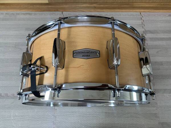 送料無料 美品 廃番 TAMA DMP1465-MVM Soundworks MAPLE 14×6.5 タマ メイプル スネア ドラム dw