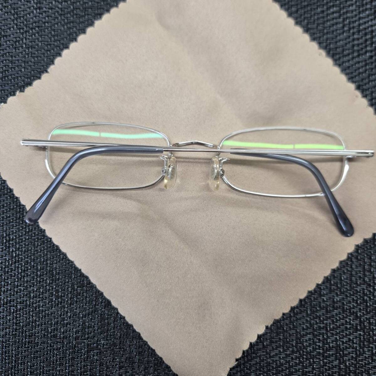 HAKUSAN 白山眼鏡 日本製　ビンテージ　シルバーフレーム　人気　24 HAKUSAN 白山眼鏡 日本製 ビンテージ シルバーフレーム 人気 24