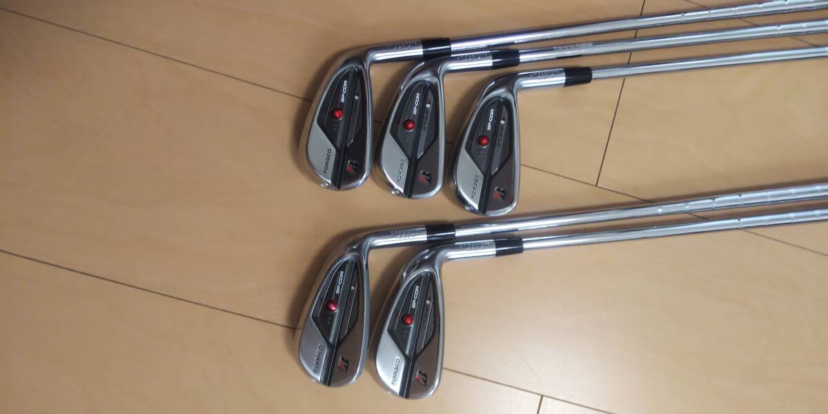 B シリーズ】 233HF IRON ［N.S.PRO 850GH neo]（スチール） 5本