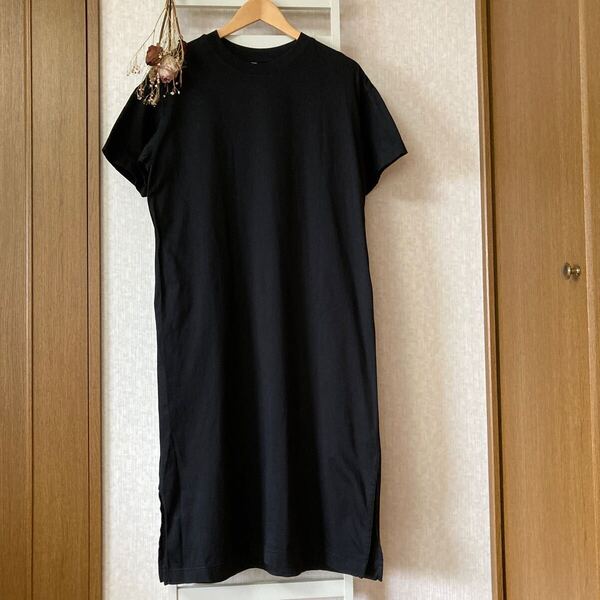 送料無料☆UNIQLO ユニクロ Tシャツワンピース 黒 Sサイズ オーバーサイズ コットンワンピース 綿100% ロング丈