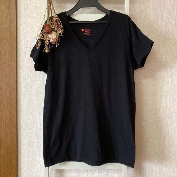 送料無料☆Hanesヘインズ VネックTシャツ 黒 綿100% ジャパンフィット レディースL 5.3オンス カットソー ブラック