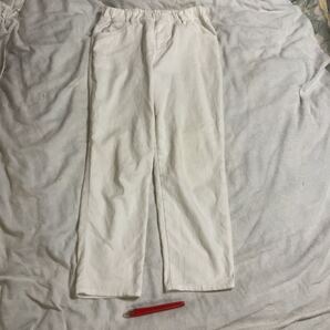 ズボン 綿パンツ 500円超10%オマケ wゴム64-70M実68-98全88平置股下61cm 開閉無 綿62ポリ他38%薄手 ポケ4 白 左膝薄汚 ベトナム製