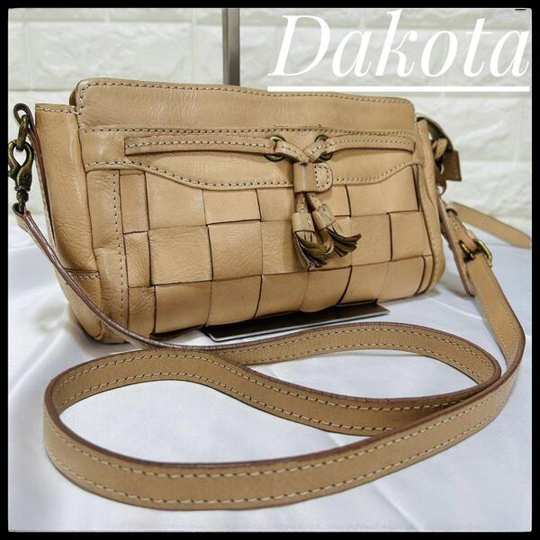 Dakota ダコタ ケベック 本革 ショルダーバッグ タッセル ピンクベージュ ハンドバッグ ベージュ ポーチ ポシェット ブランドバッグ 本革
