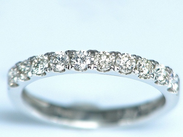 【宝石屋本舗】0.50ct ハート&キューピッド 天然ダイヤモンド PT950 エタニティリング(宝石鑑別カード付)