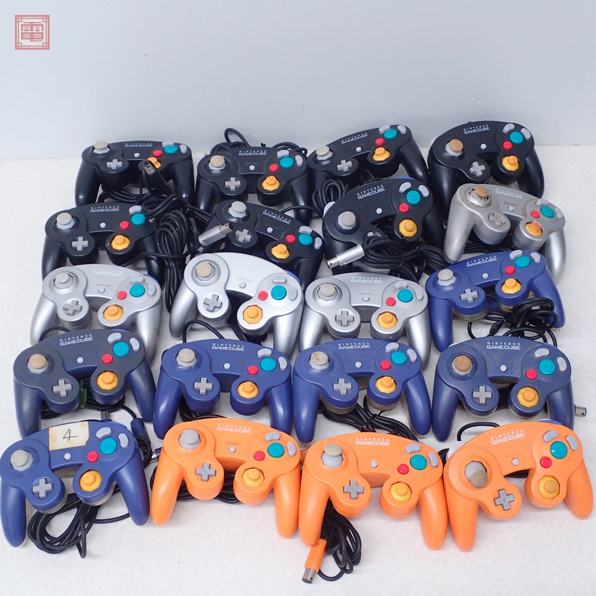 ゲームキューブ コントローラー オレンジ 動作確認済み 箱付き