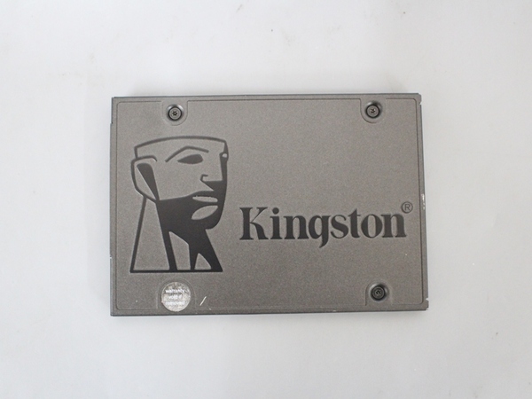 ●累計使用時間21H★Kingston★SQ500S37240G■SATA 2.5インチ 240GB 7mm 動作確認済み〇