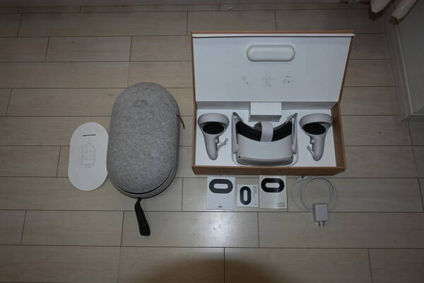 oculus QUEST2 ケース付き