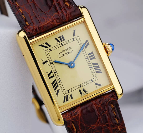 美品 カルティエ マスト タンク アイボリー ローマン LM Cartier